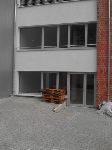 2. EINGANG / ANLIEFERUNG