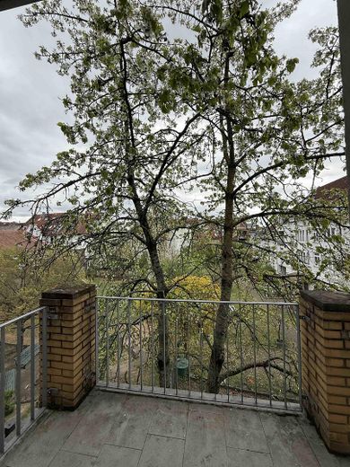 Martinsviertel, Südbalkon, 3 ZKB mit EBK - ruhig, attraktiv mit Charme – von Privat – Balkon