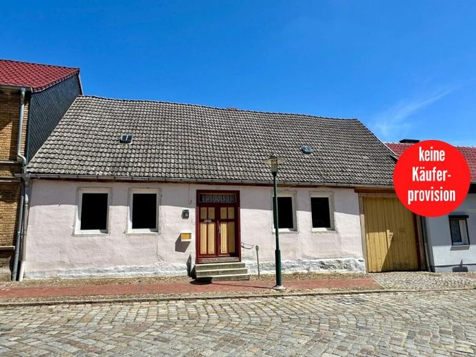 HORN IMMOBILIEN ++ Reihenmittelhaus im Zentrum von Strasburg (Uckermark) – Foto 1