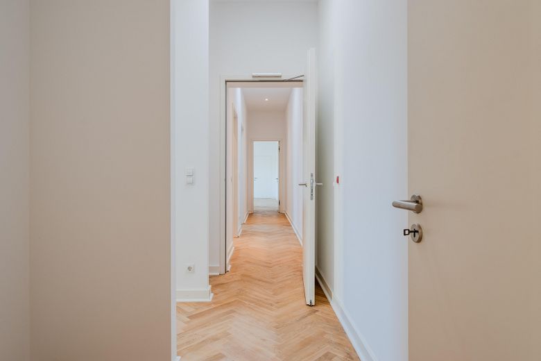 Dachgeschosswohnung inkl. Aufdachterrasse nahe Ludwigkirchplatz - provisionsfrei – Foto 16