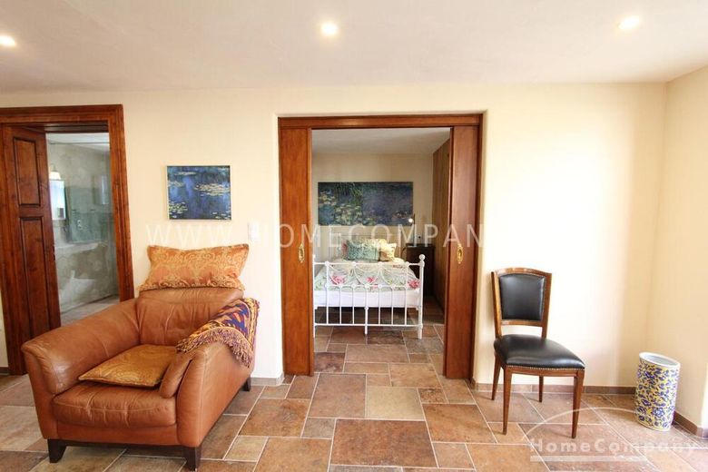 Charmantes, vollmöbliertes 2-Zimmer-Apartment in ruhiger Lage am Teich in Bonn-Oberkassel! – 50ddc6db9801ada2694bfde0d492f2f1e8ec8384.jpg