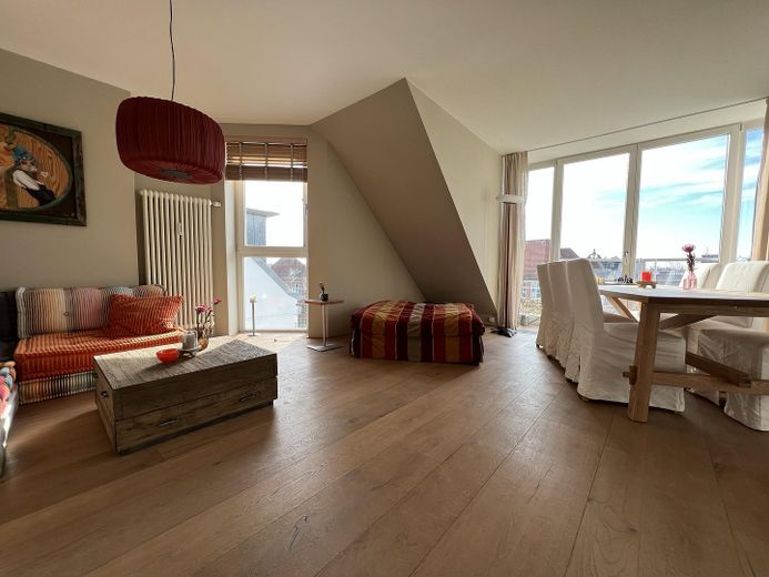 Wysokiej klasy penthouse z dużym tarasem na dachu w Hamburgu-Eppendorf – Zdjęcie 19