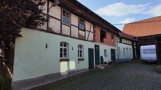 Herleshausen, EFH + Nebengeb. – Foto 3