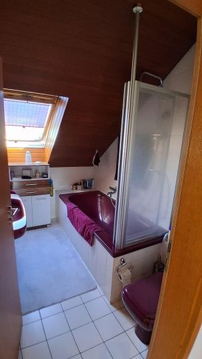 4 Zimmer Dachgeschosswohnung mit 2 Balkone – Foto 11