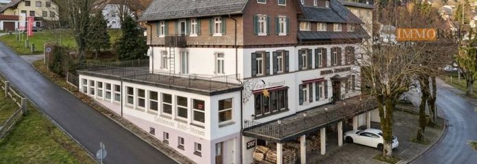 IMMORath.de - Vistas de los Alpes suizos con gastronomía y habitaciones de hotel
