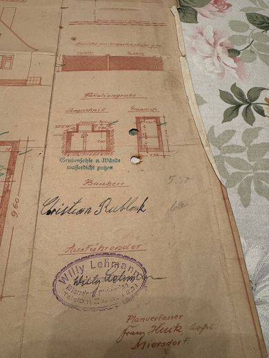 Gr. Einfamilienhaus in Wassernähe, Keller, Grün, 2 getrennte Wohnungen möglich. – Foto 28