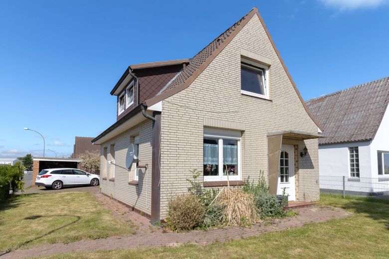 Einfamilienhaus mit viel Potenzial und Raum für eigene Ideen – Ansicht