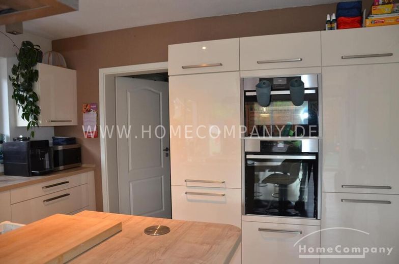 Casa molto bella e confortevole con giardino, terreno di circa 800 mq e doppio posto auto coperto – f1db30387ec9dd022b872c27b9e1b02186e2b6c5.jpg