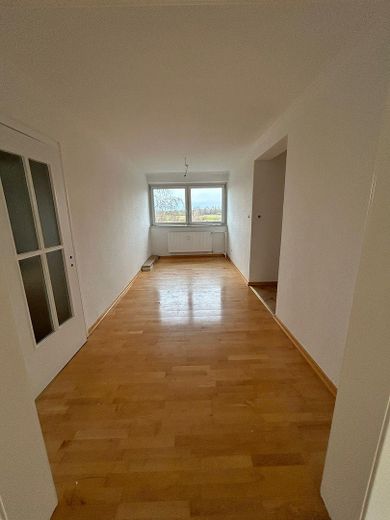Wonen in het groen: Ruime gezinsidylle in het hart van Pinneberg – Essdiele