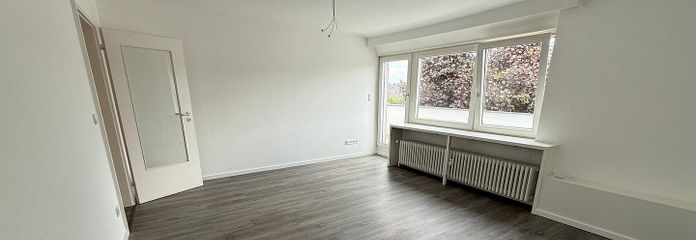 Schlafzimmer mit Balkon