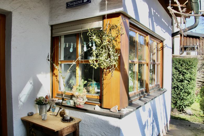Gepflegtes Reiheneckhaus in ruhiger Lage – Küchenfenster Richtung Osten