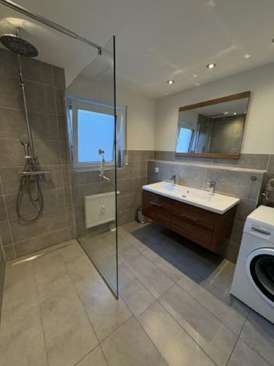 Bad mit Waschmaschine