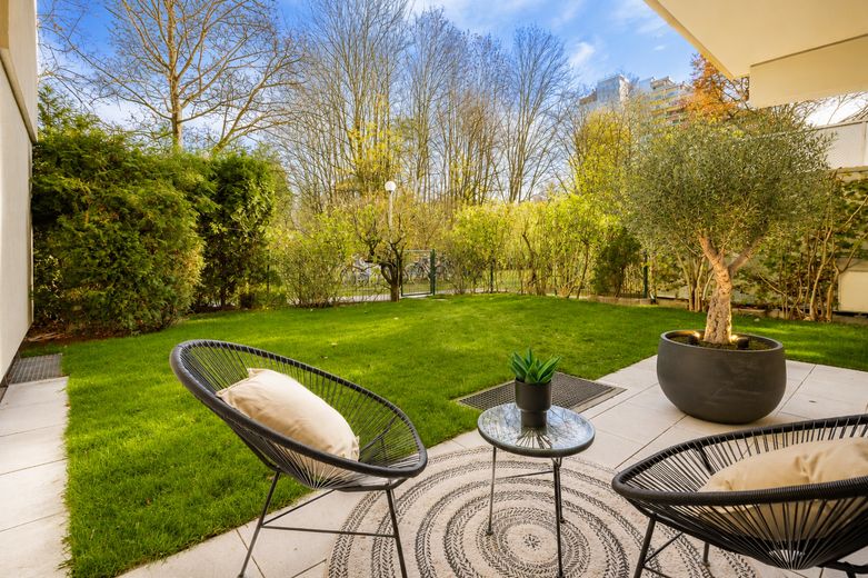 Bezugsfreie 2-Zi.-Gartenwohnung in München Bogenhausen – Erstbezug nach Renovierung – Privater Garten