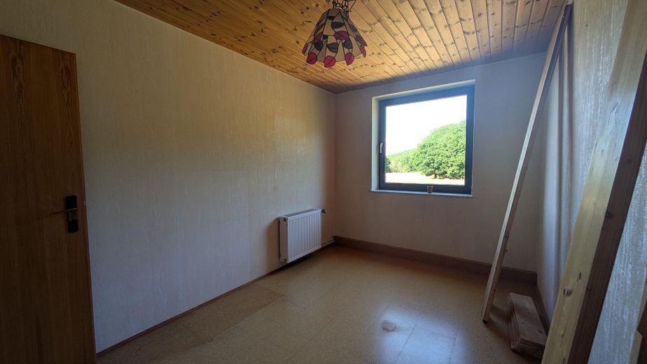 Einfamilienhaus mit Einliegerwohnung in ruhiger Wohnlage – Kind 2