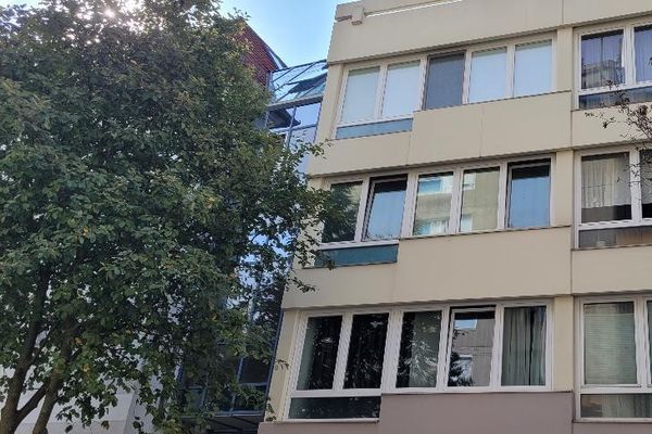 सिंडेलफिंगेन में बाधारहित और केंद्रीय रूप से स्थित 2-कमरों वाला अपार्टमेंट