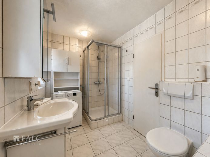***Erste Reihe, Reetdach, Ostsee - exklusives Ferienhaus in Ahrenshoop*** – Vollbad 1EG
