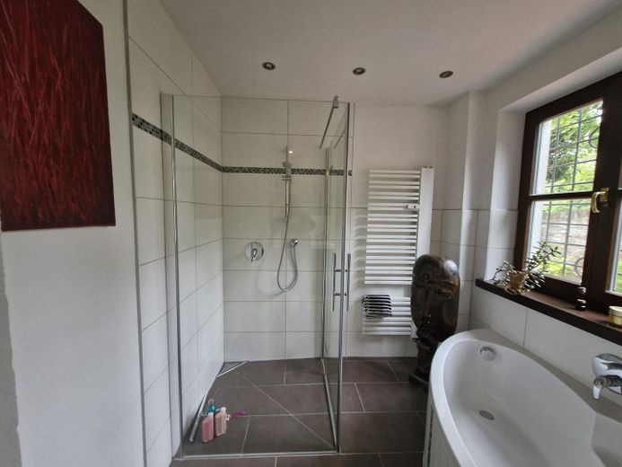 Dusche, Eckbadewanne