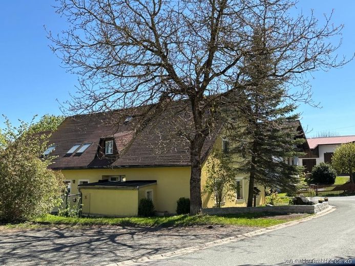 Viel Platz, starke Substanz und naturnahes Wohnen - Einfamilienhaus in Triebenreuth – VUB0002409-2