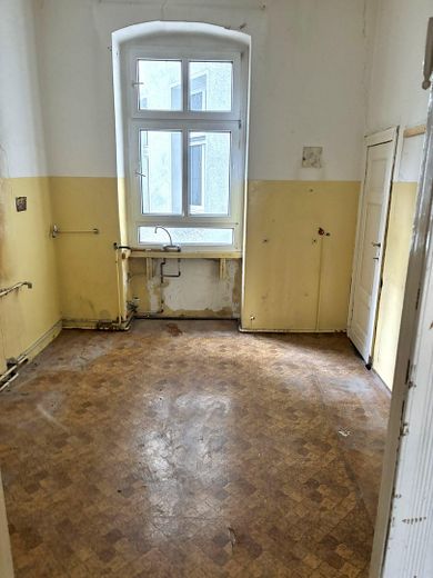 5-Zimmer Wohnung am Kolberger Platz – Küche