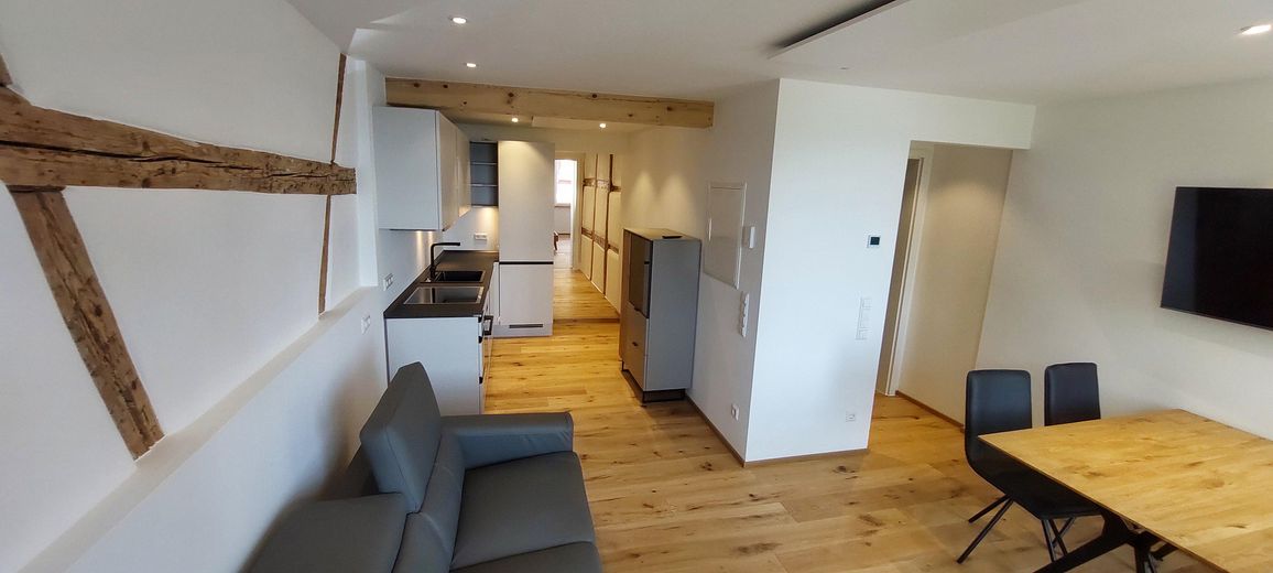 Quatre appartements entièrement rénovés de grande qualité sur les remparts historiques de Meersburg avec une vue magnifique – Photo 26