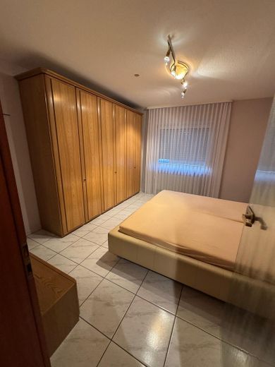 Attraktive 3-Zimmer-Erdgeschosswohnung mit Loggia, Garage und Blick ins Grüne – sofort bezugsbereit – Foto 8