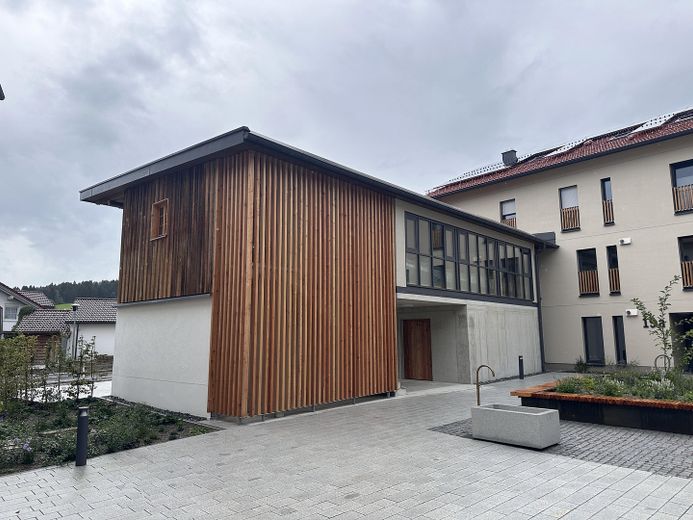 Gewerbeeinheit 1.OG A-29 - Mehrwertsteuer ausweisbar – Ansicht Innenhof