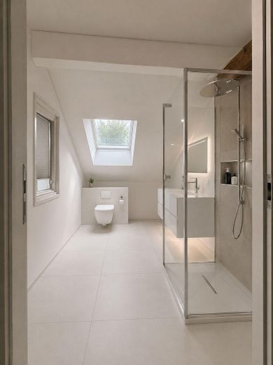 العمل والسكن في شقة تصميمية علوية تحت سقف واحد – Möglicher Umbau 3.OG Wohnung