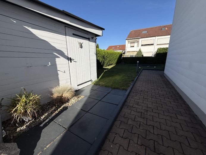 ***Curata casa bifamiliare ai margini del centro abitato di Illerberg*** – Garten