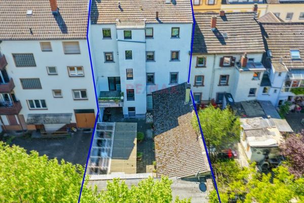 8 Familienhaus mit über 8 % Rendite - Kapitalanlage und Handwerker aufgepasst !!