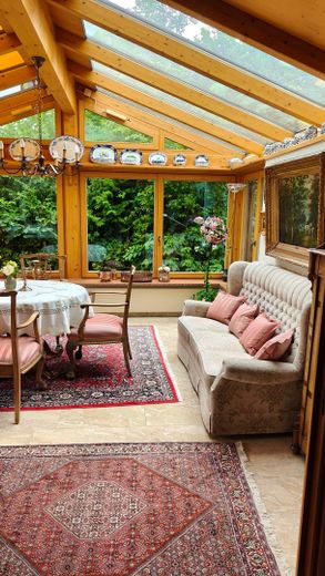Luxuriöses Loft mit Terrasse und eigenem Garten, ideal für 2 Personen, zentrumsnah – Wintergarten