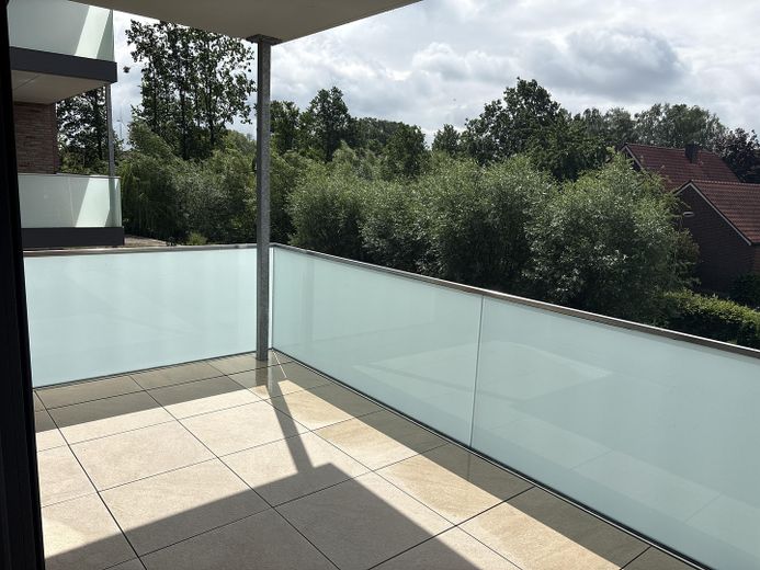 Construction neuve - appartement exclusif de 3 pièces avec équipements haut de gamme – Loggia