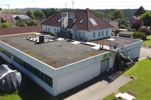 Lagerhalle mit Büro in Geislingen-Binsdorf zu vermieten, beheizbar, 511m², Lagerplatz, Gewerbehalle