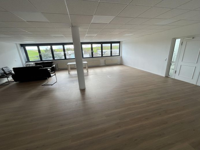 Fenster Südseite Richtung Hof