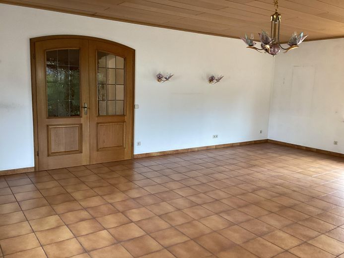 Casa unifamiliar con mucho espacio en el corazón de Ingelheim am Rhein – Foto 14