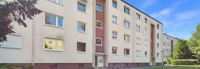 Gröpelingen | Renovierungsbedürftige Hochparterre-Wohnung mit Balkon