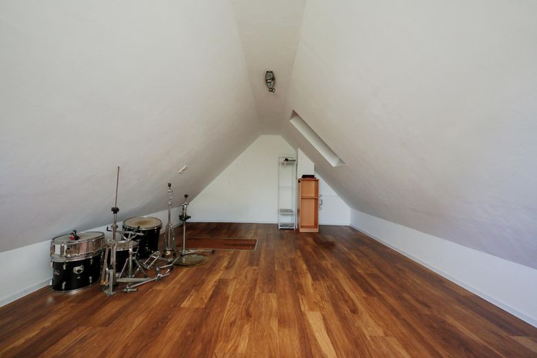 Flexibles Ostseehaus in Karlshagen – Wohnen und Ferienvermietung unter einem Dach – Dachboden