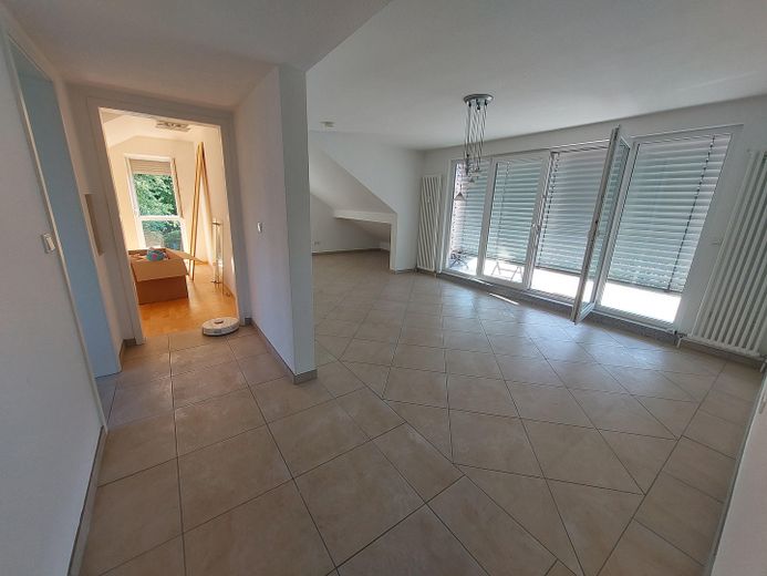 Wohnzimmer Richtung Schlafzi