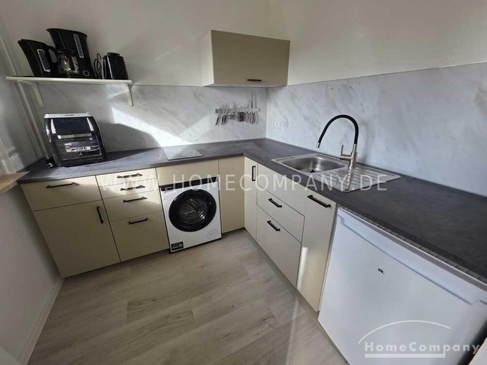 28370 HomeCompany Dresden Möbliert/Furnished Studio Apartment in Dresden-Kleinpestitz/Mockritz mit Balkon max. 2 Personen – 2eb89072fad1a5bf6cf4283543329f23722e2714.jpg