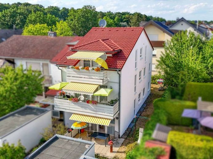 Erdgeschosswohnung mit Garten, Terrasse und zusätzlich 32 m² wohnlich ausgebauter Nutzfläche – Foto 1