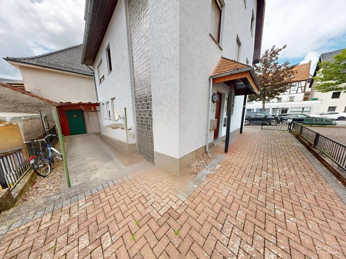 Kapitalanlage mit 2 Wohneinheiten, Gewerbe und Entwicklungspotenzial – Rückseite Haus