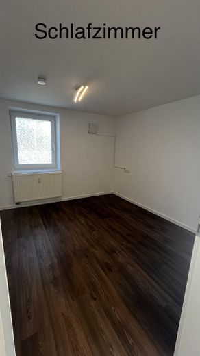 Kernsanierte EG-Wohnung mit eigenem Garten – Foto 3