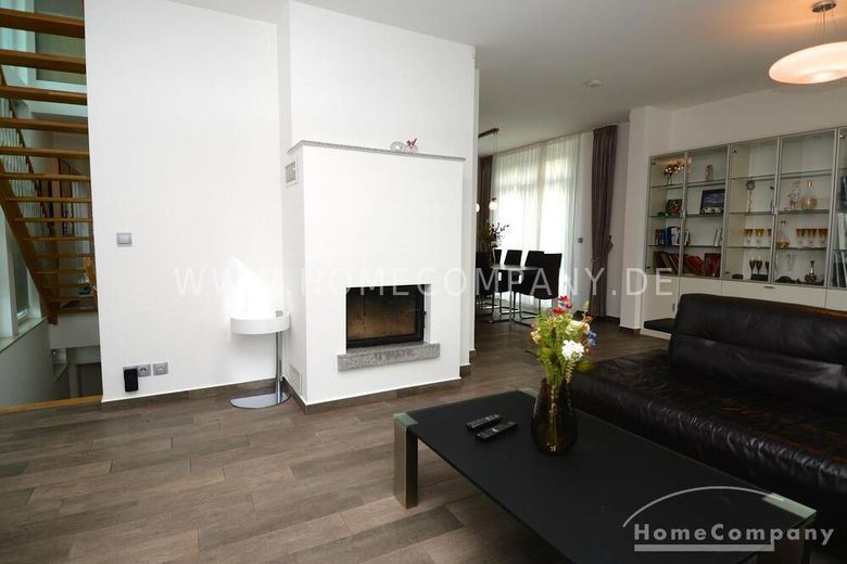 Großes Haus in Rudow nähe BER mit 4 Schlafzimmern – c1a355bd640e4f3ea6d702bae8007edbcbaaf823.jpg