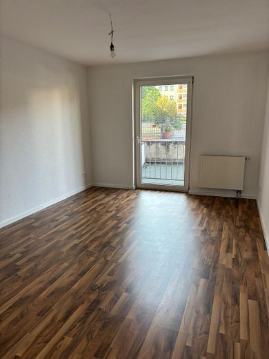 Ideale 2 Zimmer Single-Wohnung – Schlafzimmer