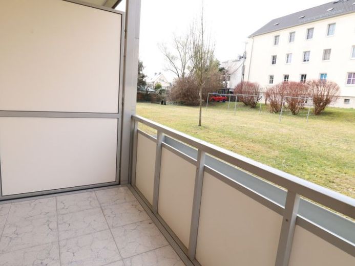 3-Zimmer, Balkon, Dusche im Bad – Foto 1