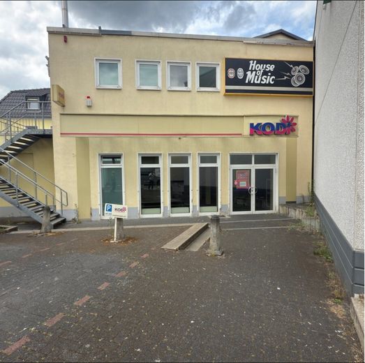 Ladenlokal von vorne