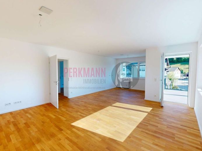 3 Zimmer Neubauwohnung mit Balkon am Marktplatz – Burgkirchen a.d. Alz – Foto 1