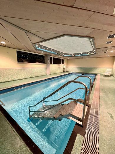Schwimmbad