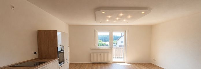 Großzügige, helle 4 Zimmer Wohnung