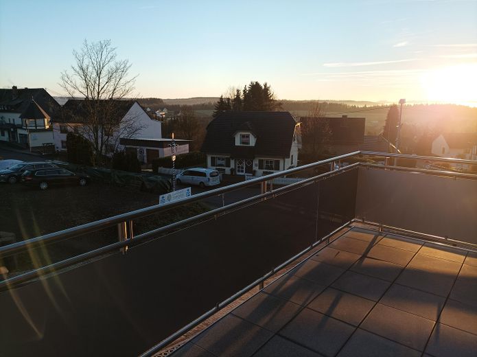 Moderne 73m², 2 ZKB Wohnung mit Balkon + neuer Küche – Foto 14