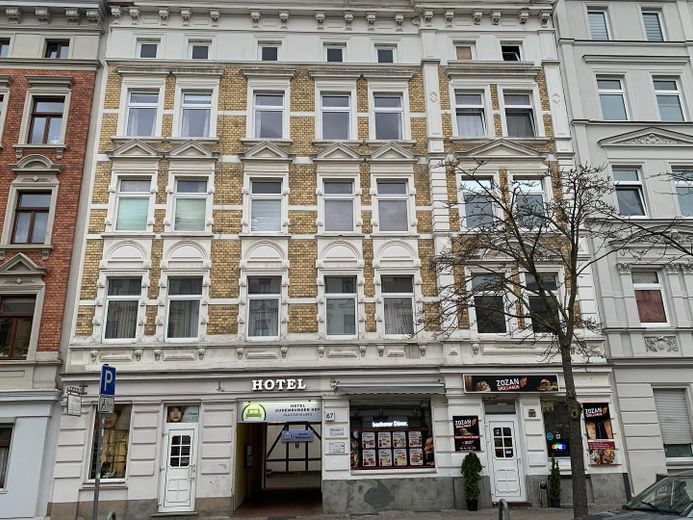 37,5 qm Altbau-Charme in schöner, ruhiger, aber noch zentraler Lage – Wolfenbütteler Straße 67